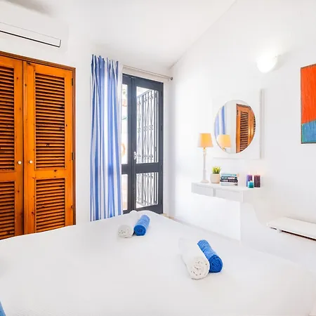 Villa Holiday Home In Albufeira Near Praia Da Oura Albufeira